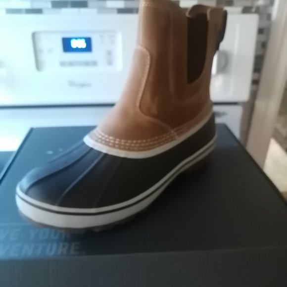 Eddie Bauer boots - Picture 1 of 4